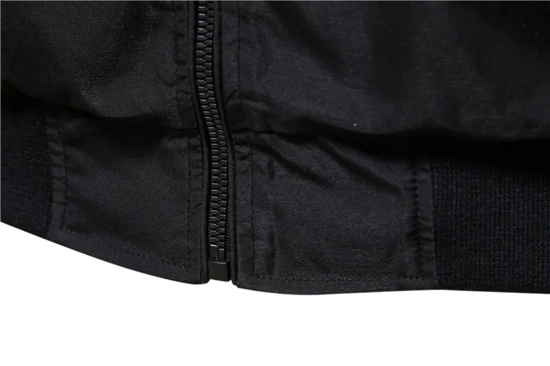 Men's casual thin jacket in polyester fibre available in army green, black and navy blue colours