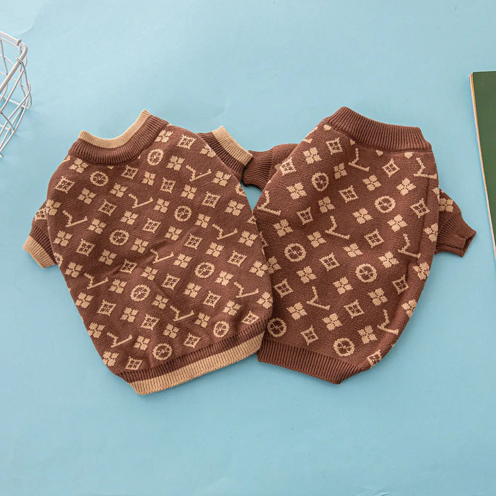 A thick wool dog sweater for winter in a choice of monochrome or two colours, shown in size L.