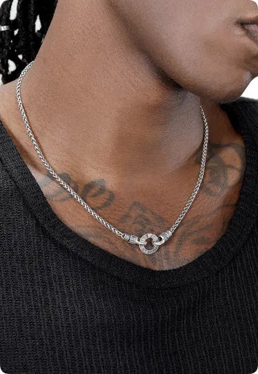 S925 sterling silver clavicle necklace for women showing silver colour and chain length options