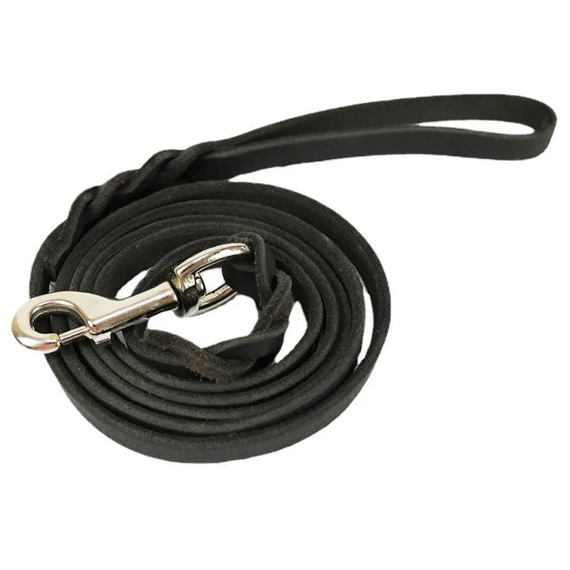 Thickened cowhide leather dog walking rope in light brown colour with hand-held loop