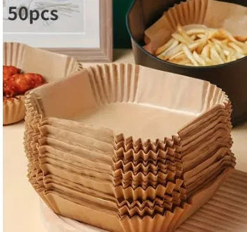 Round disposable paper liners for air fryers with 4.5cm high edges in white parchment colour