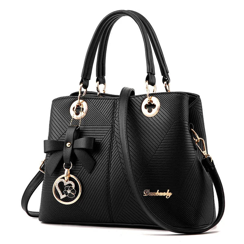 Retro PU handbag with zip closure and shoulder strap in multiple colours.