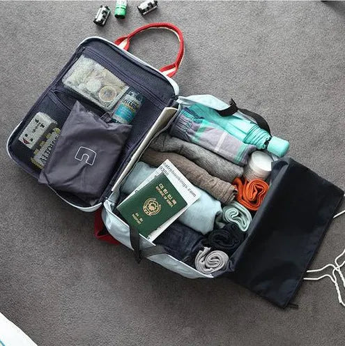 Large capacity waterproof nylon boarding bag for men in army green cube style for travel storage