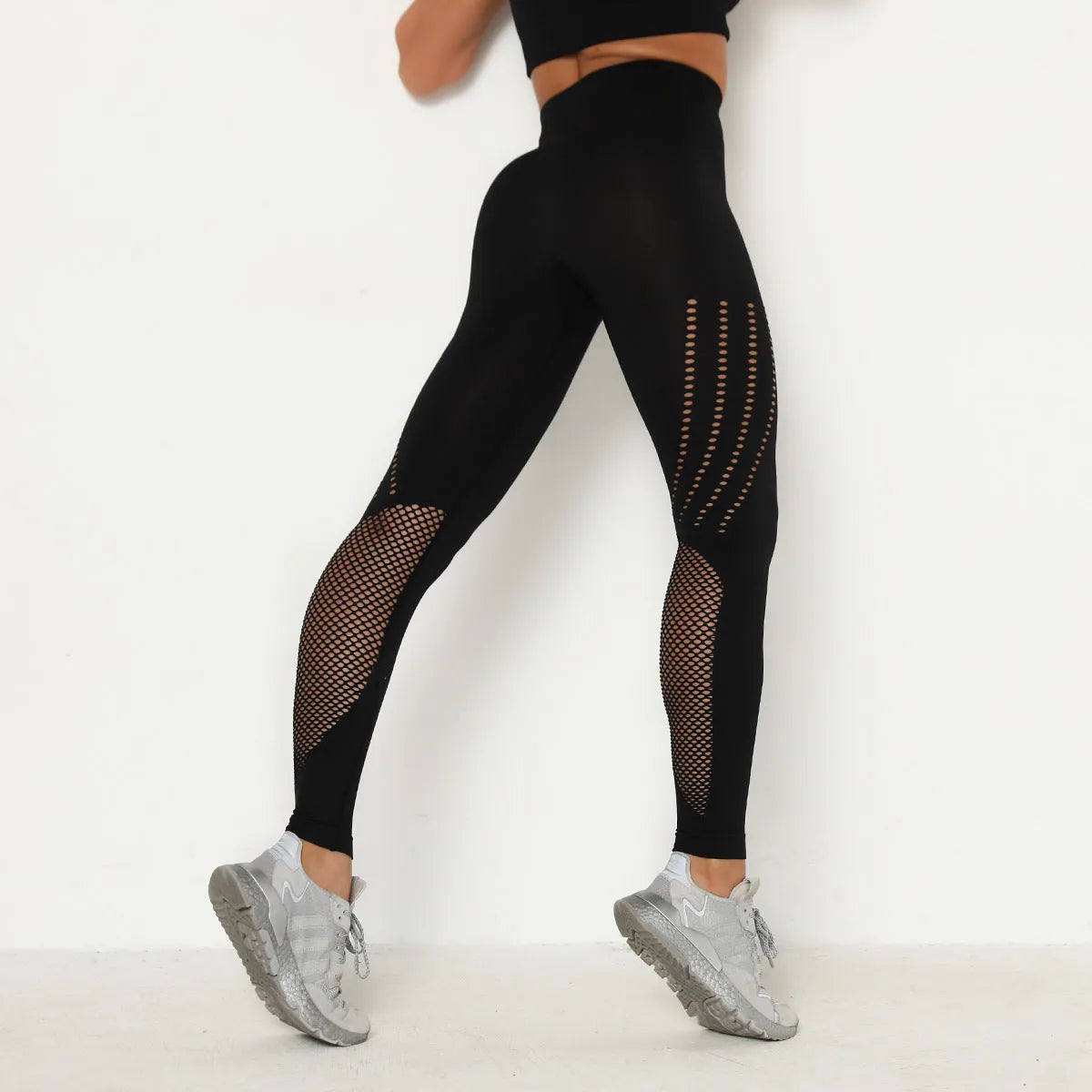Ladies bodybuilding buttocks elastic fitness pants in pink with high stretch nylon fabric for gym yoga running