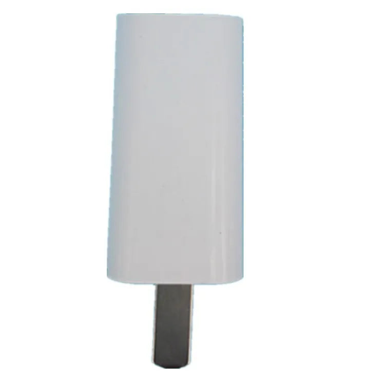Thin 5V 1A USB charger with CE and FCC marks for mobile phones