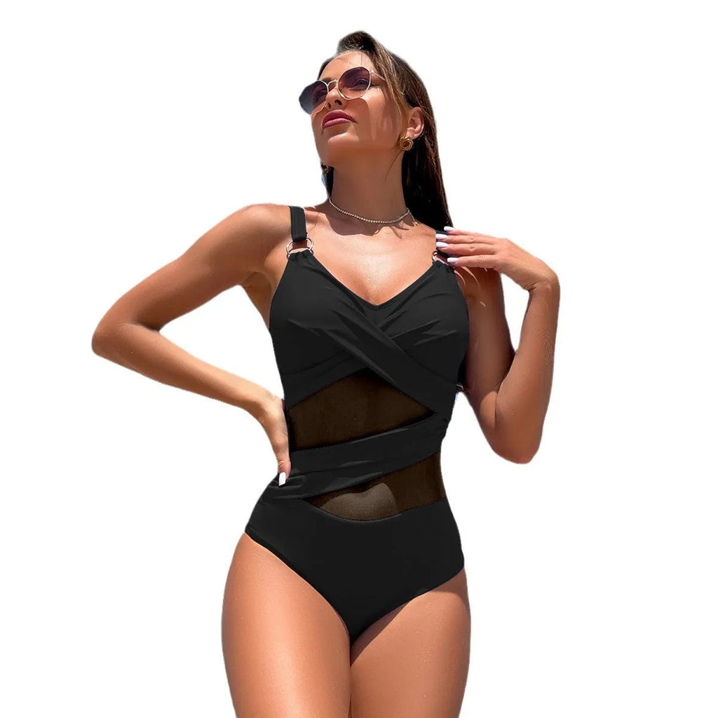 Women's solid colour one-piece swimsuit bikini in quick-dry nylon fabric.