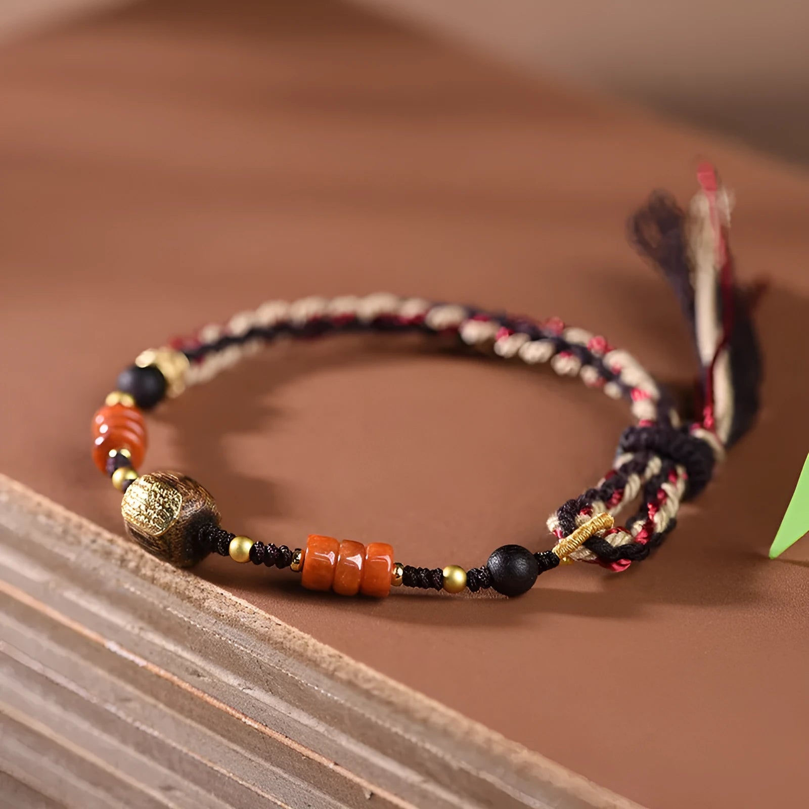 Hand-woven women's watch band with national tide ethnic style in flexible wire material