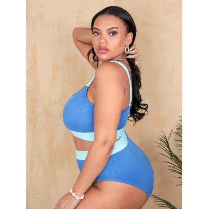Women's solid colour bikini set with high-waist briefs and split-style swim top