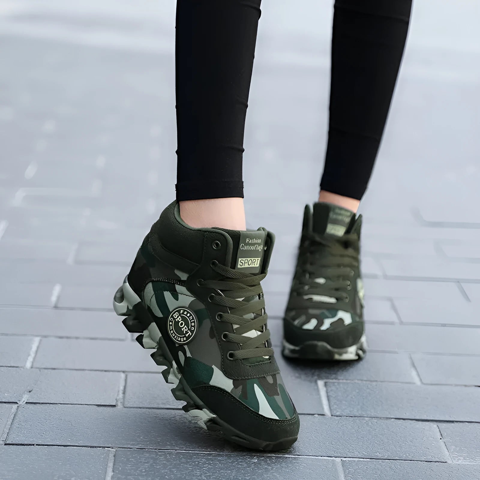 Green camouflage canvas women's sneakers with rubber sole showing size range 35-42