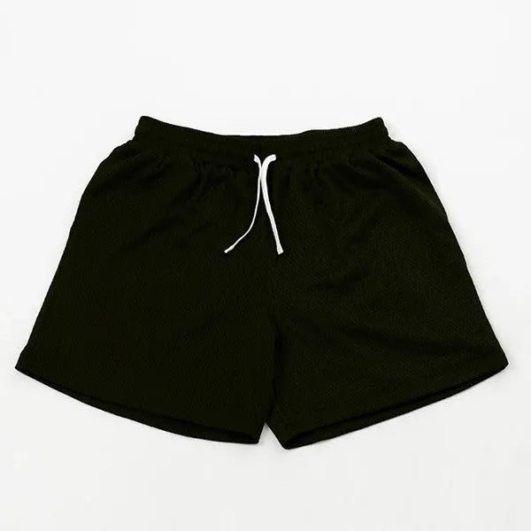 Men's mesh quick-drying shorts in black colour for summer running and fitness activities