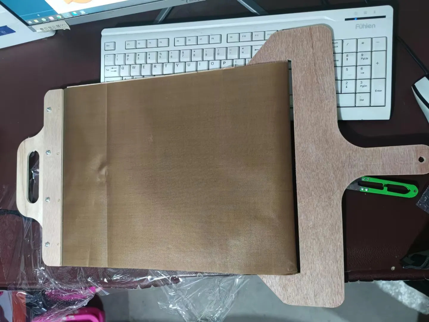 Food-grade PP pizza transfer shovel measuring 55x35cm with hanging hole