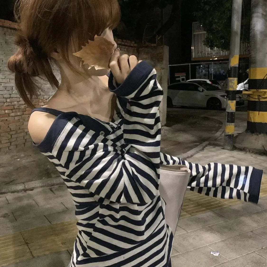 Dark blue Korean-style women's oversized t-shirt with embroidery details and long sleeves