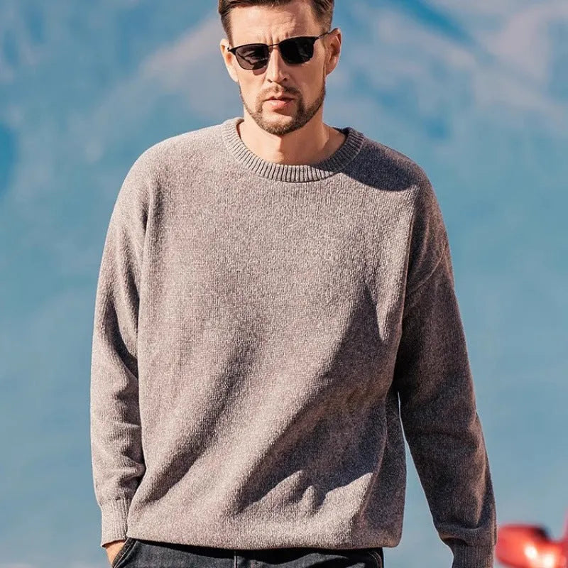 Men's single-layer fleece-lined round neck pullover sweater in black, front view, long sleeves, casual fit.