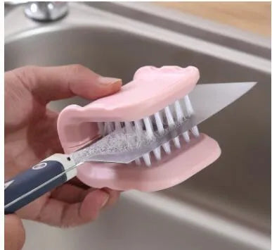 Blue U-shaped ABS plastic knife and cutlery cleaner brush for kitchen washing