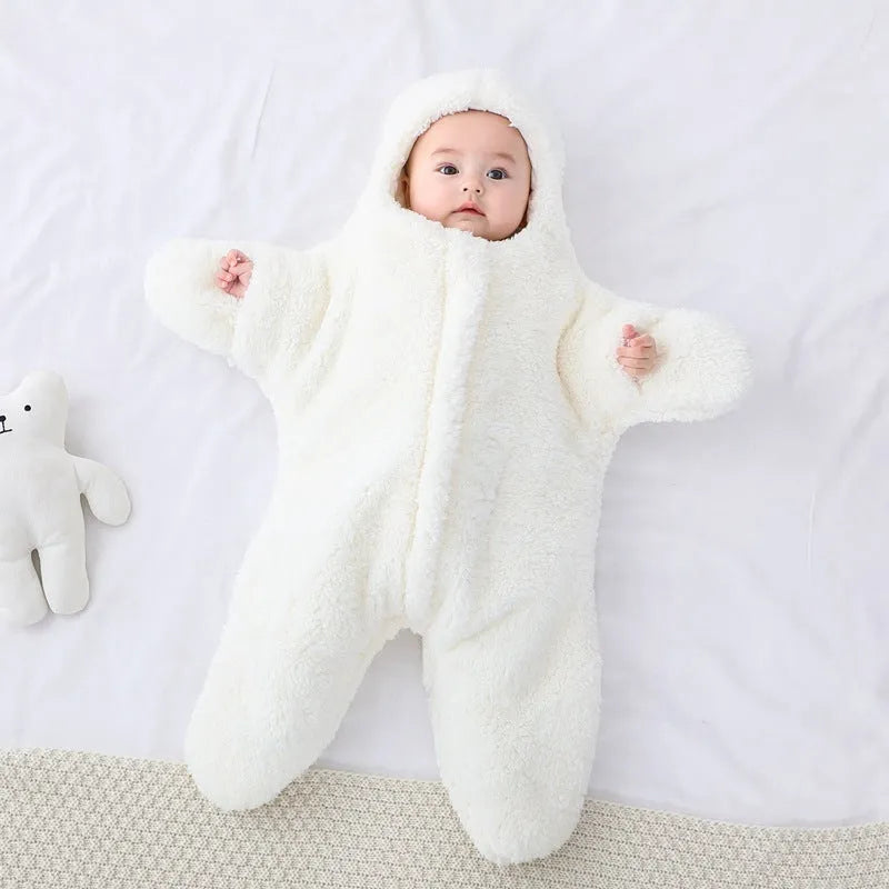 Baby starfish lamb velvet sleeping bag in pink colour with hood and zip opening