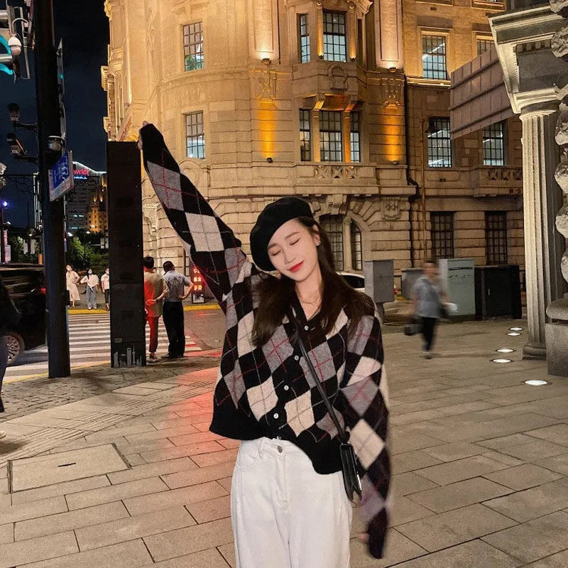 Women's acrylic knitted cardigan coat in macaron colours including pink, green, and khaki, regular sleeve, casual style.