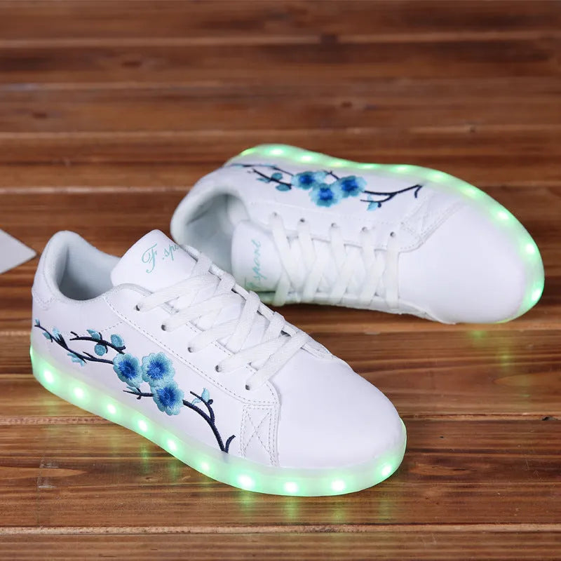 Ladies' sneakers in white blue green with space PU upper and transparent TPR sole, size 37