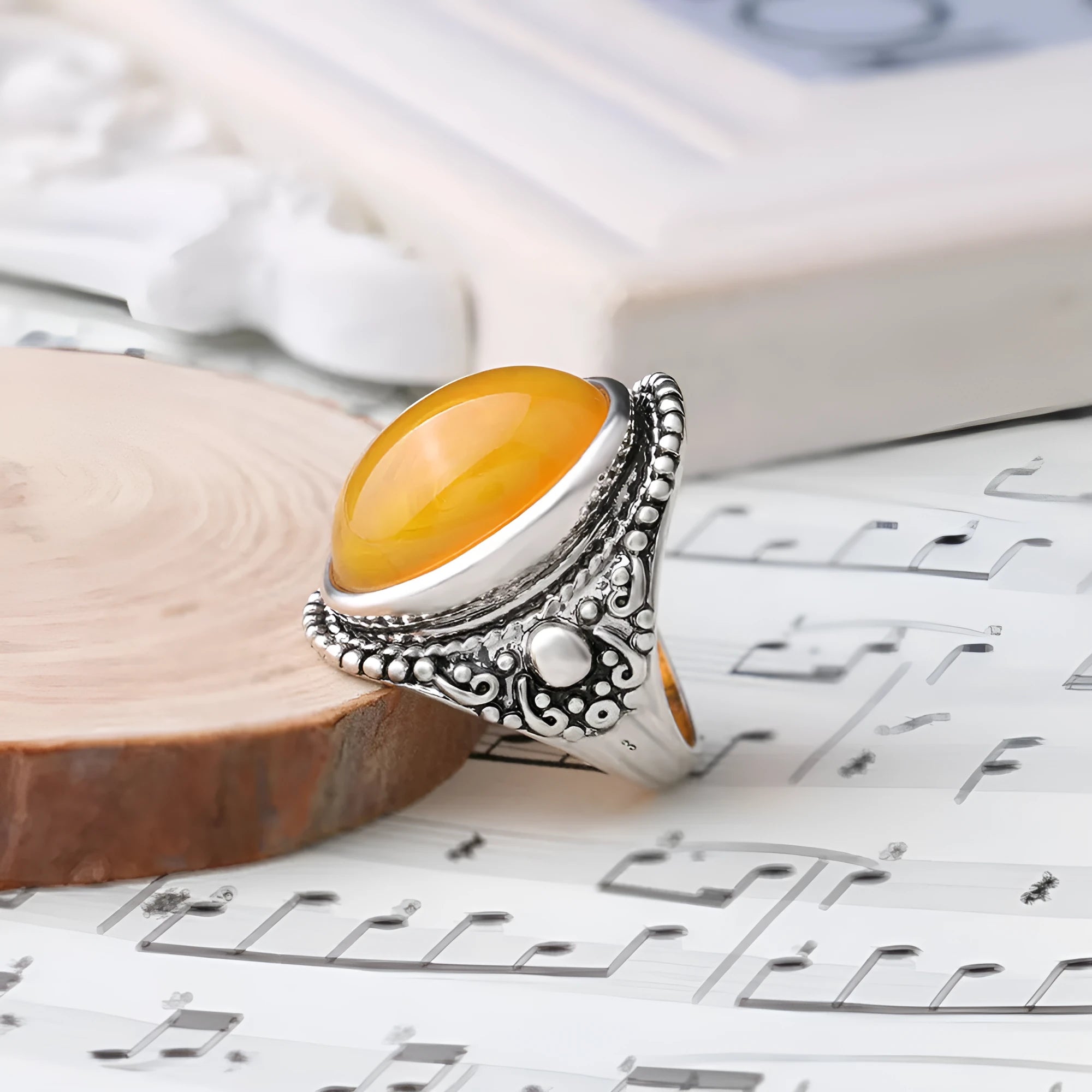 Fluorescent beeswax centrepiece geometric alloy ring with antique silver electroplated retro finish