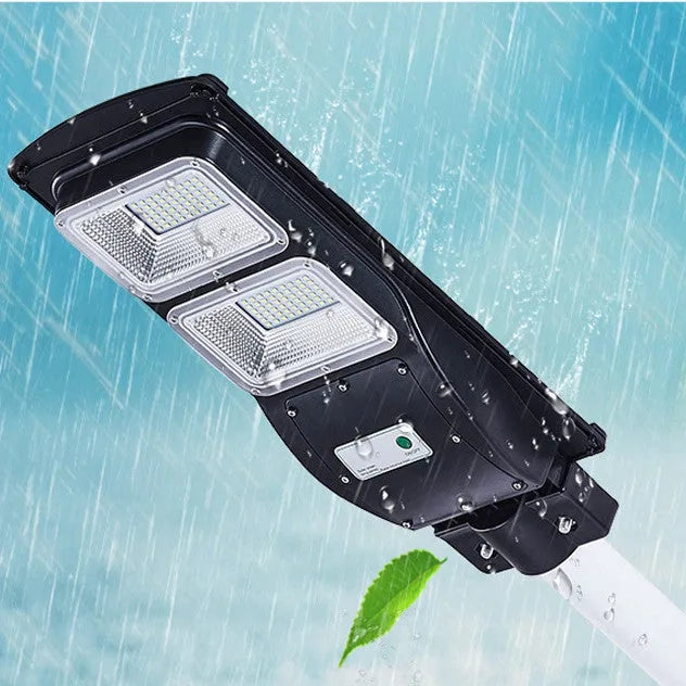 Integrated solar street light with LED illumination for outdoor garden and pathway lighting