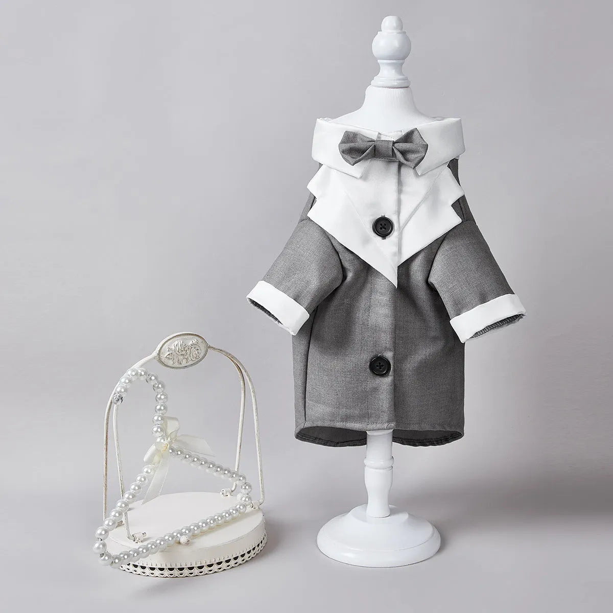 Chinese-style four-legged gentleman wedding suit for dogs in polyester fabric