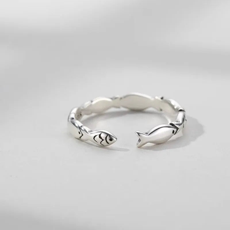 Women's adjustable S925 sterling silver fish ring with electroplated vintage finish and carp design