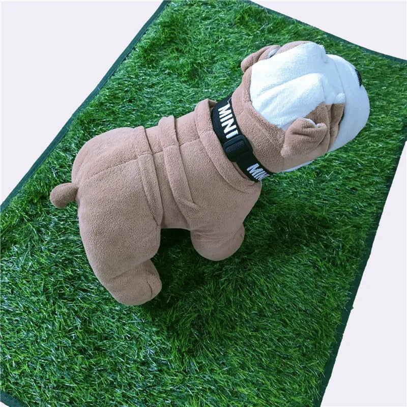 Green dog pee training grass mat with realistic texture for indoor and outdoor pet potty training
