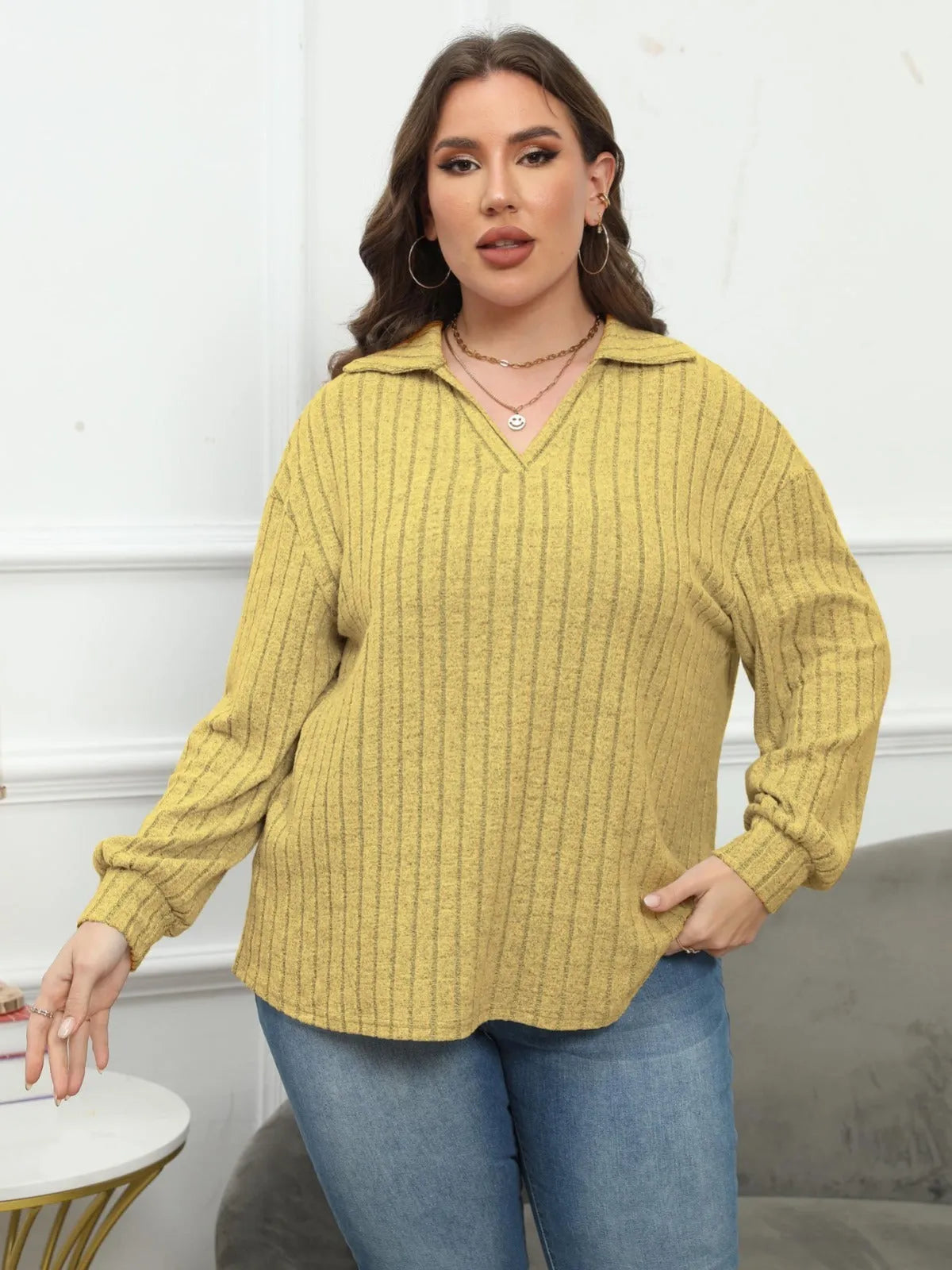 Women's plus size polo collar fleece shirt with lantern sleeves in melange gray