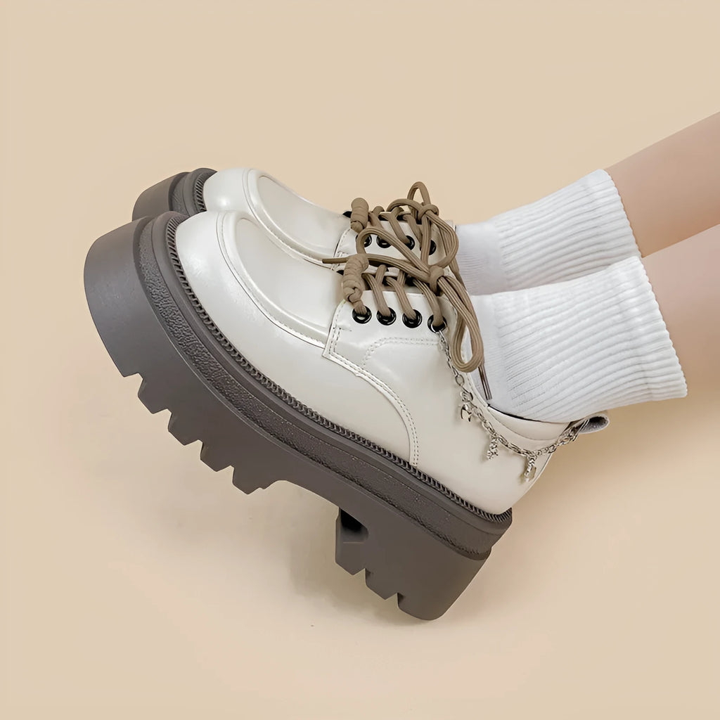 White British style Mary Jane platform shoes with chunky heel and XINGX bear decoration