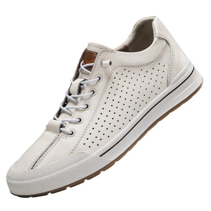 Men's casual shoes in matte leather with round toe and flat heel, shown in black and white colour options.