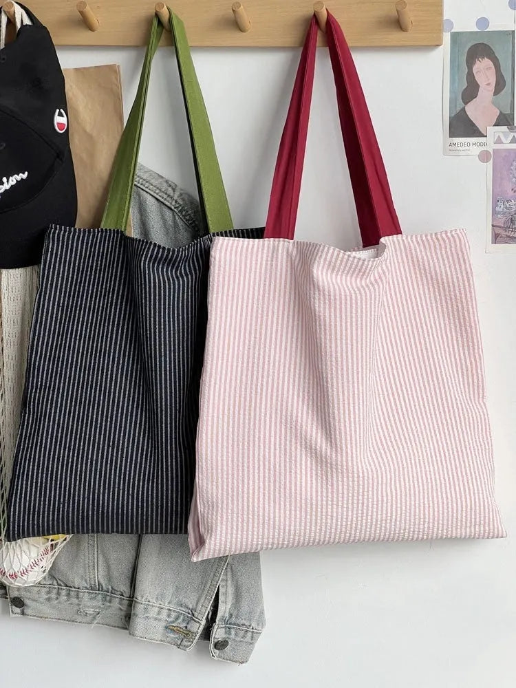 Canvas tote shoulder bag in plaid or striped pattern with 24cm strap