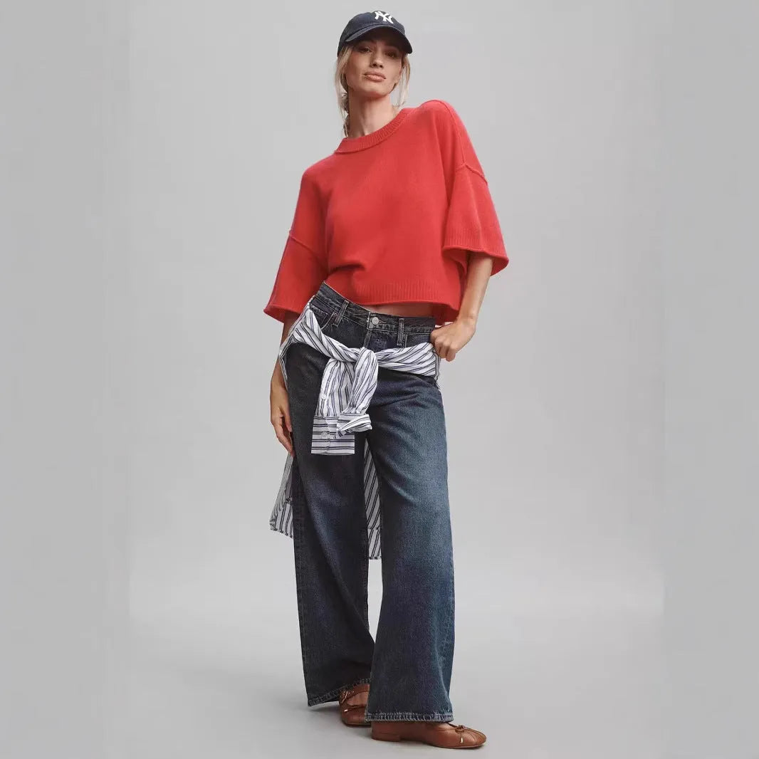 Red viscose fibre T-shirt with navel exposure design and regular sleeves in hot girl style