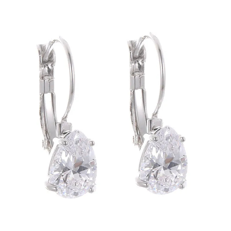 Gold and platinum drop-shaped women's metal earrings with a k-platinum inlaid gem