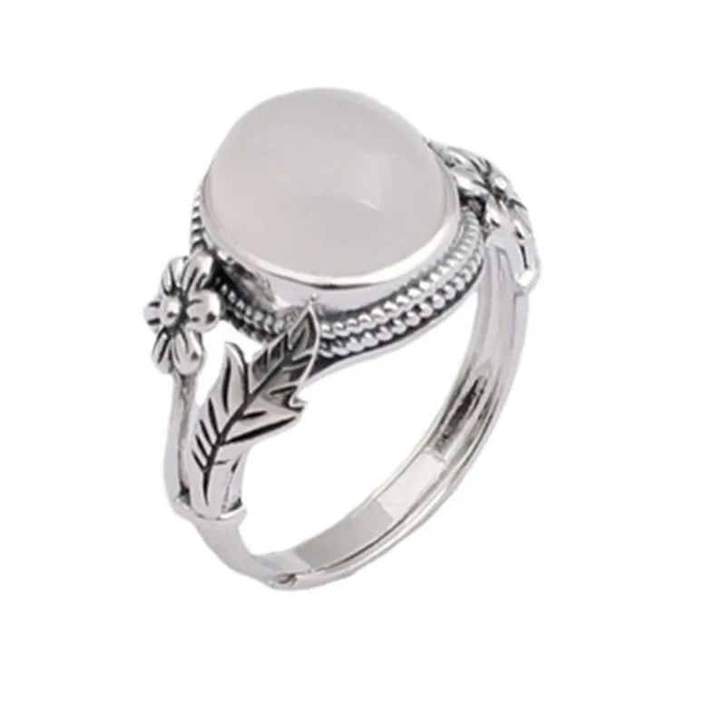 Adjustable vintage copper ring with imitation white chalcedony and U-shaped band design