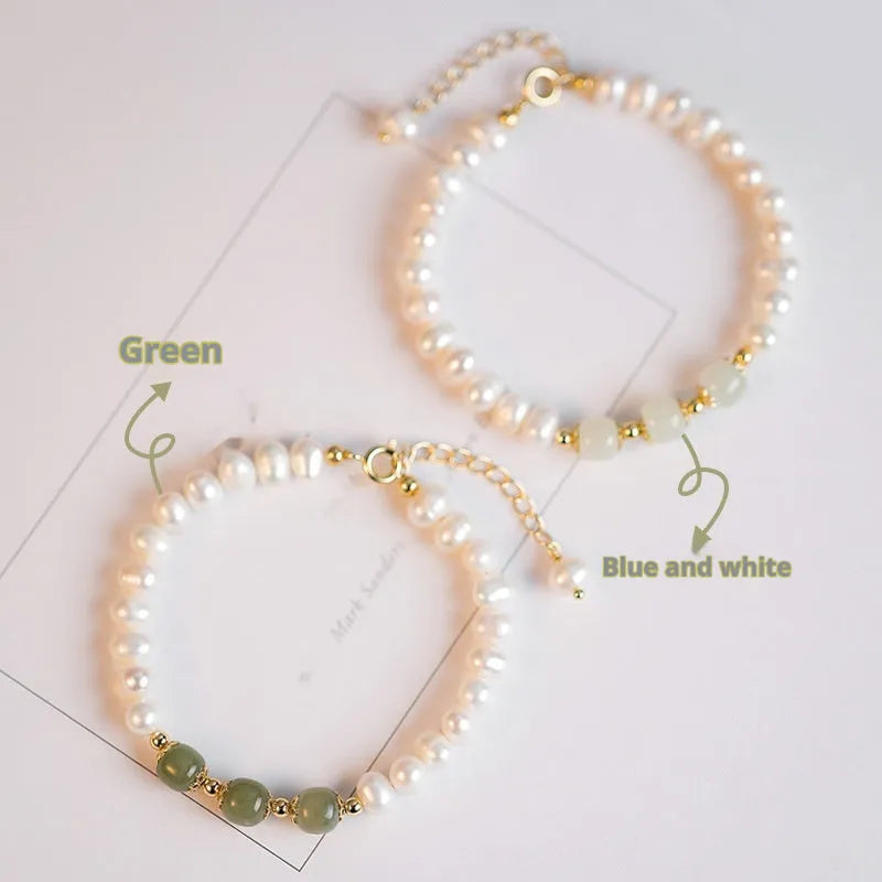 Korean style freshwater pearl bracelet with a diamond-shaped pearl in an electroplated Hetian jade colour.