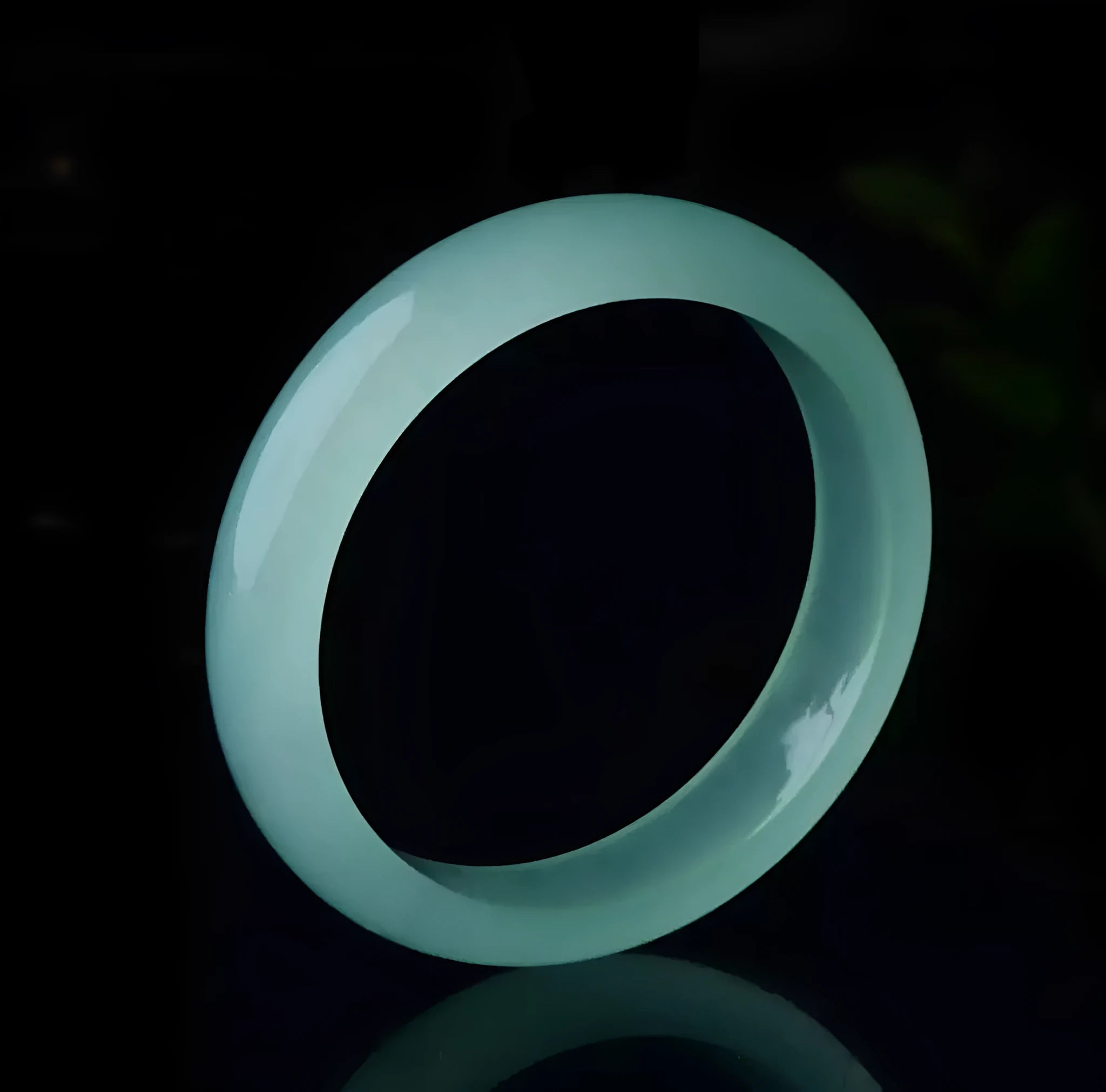 Women's quartz rock jade bracelet in oil cyan light green or blue colour with modern minimalist design