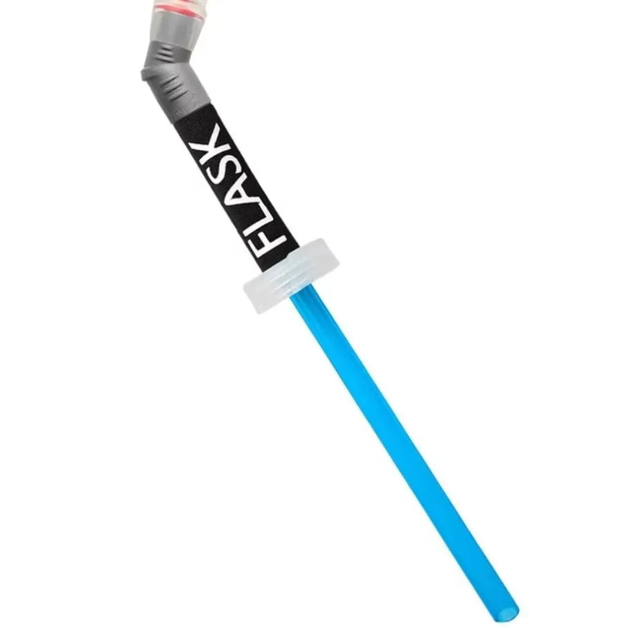 A portable plastic drinking straw with a suction tube for outdoor mountain climbing and biking.