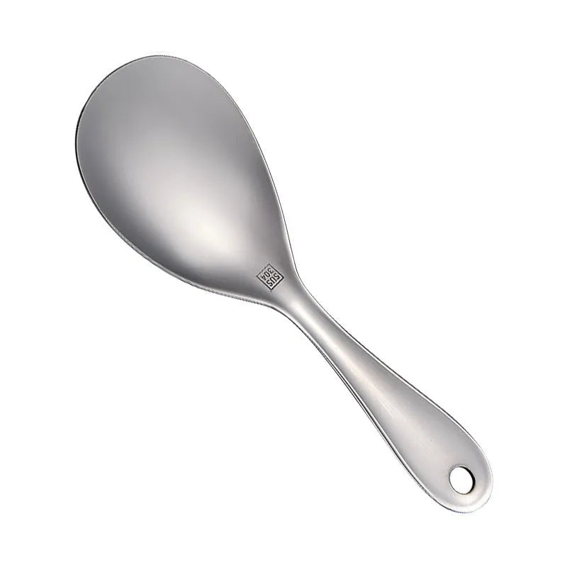 304 stainless steel meal spoon with simple design and polished surface