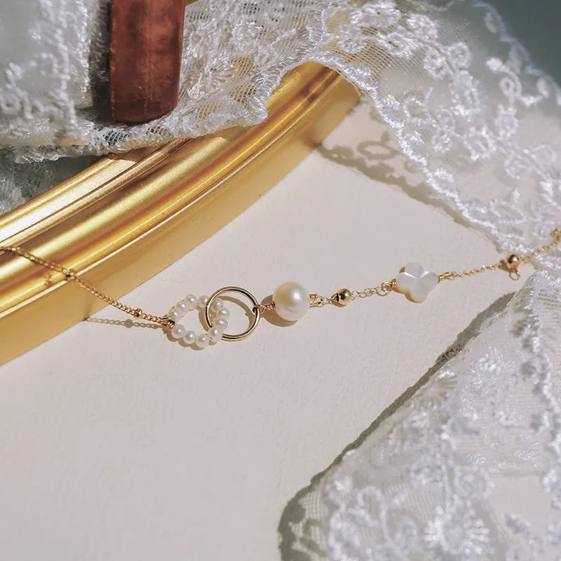 Gold-plated natural pearl bracelet for women with adjustable clasp