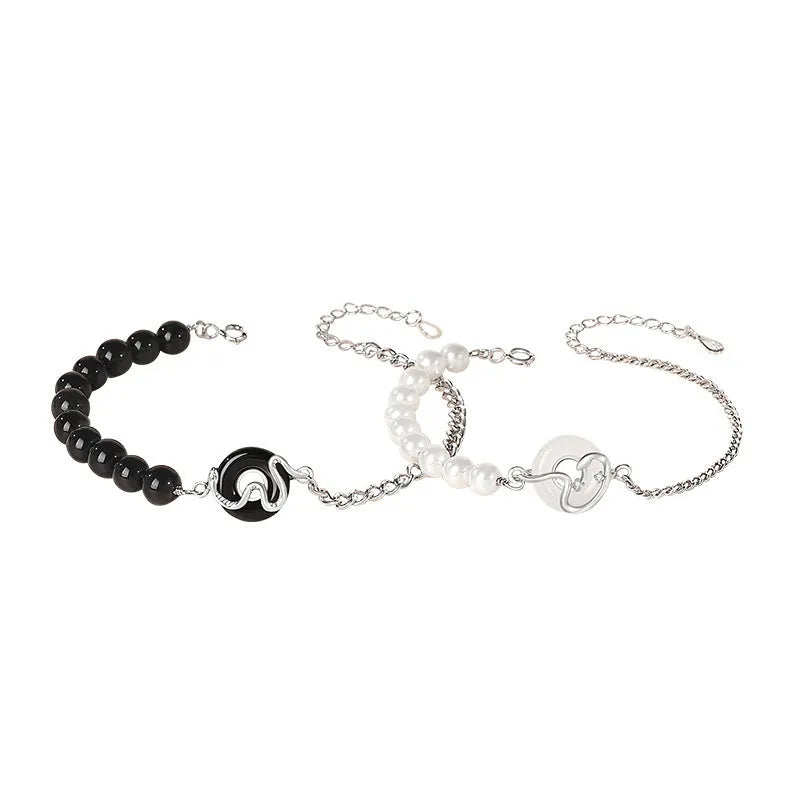 925 sterling silver bracelet with obsidian pearl, snake design, and safe buckle in New Chinese style.