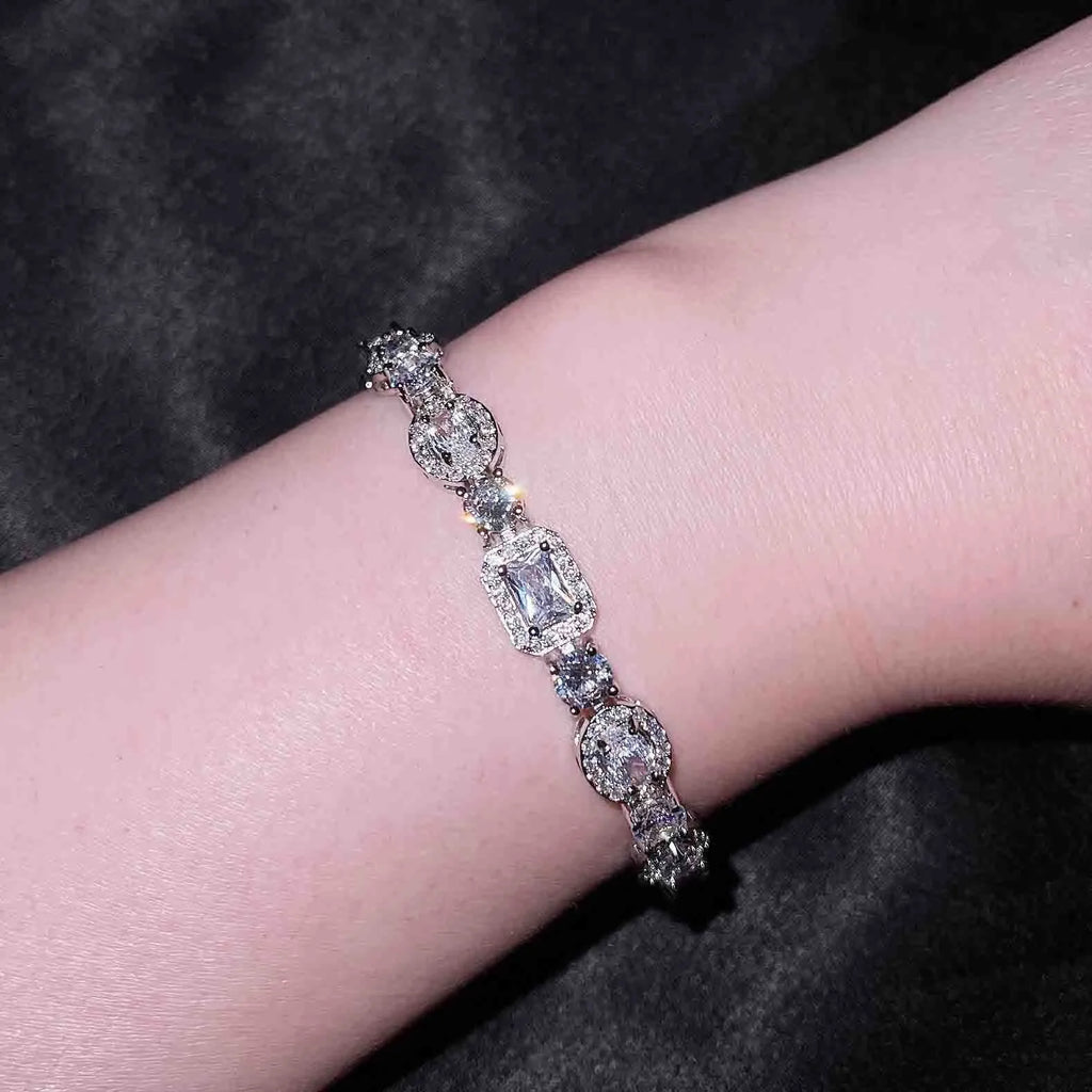 Women's geometric diamond bracelet with white gold plating and S925 sterling silver-plated copper