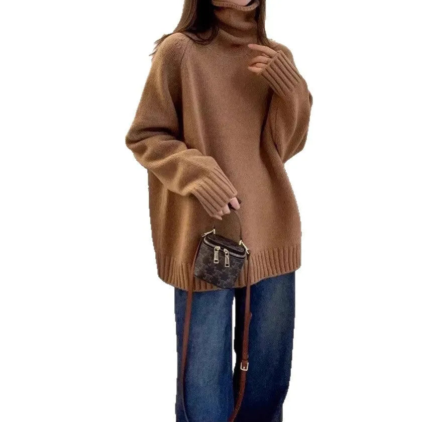 Women's loose-fit turtleneck sweater with curling pile collar in red solid colour