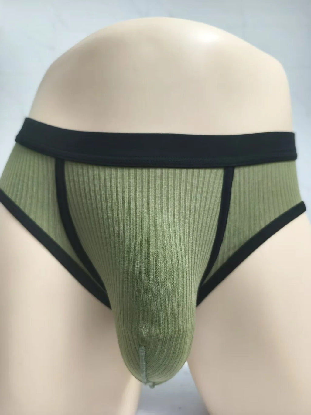 Men's triangle U-shaped big bag underwear in breathable viscose fabric showing colour options