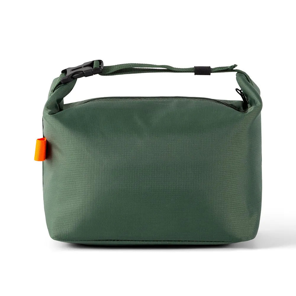 Japanese-style insulated lunch bag in Oxford cloth with thermal storage properties
