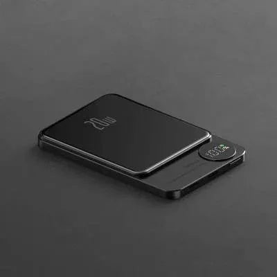 Magsafe magnetic wireless power bank for iPhone 14 in aluminium housing with capacity options