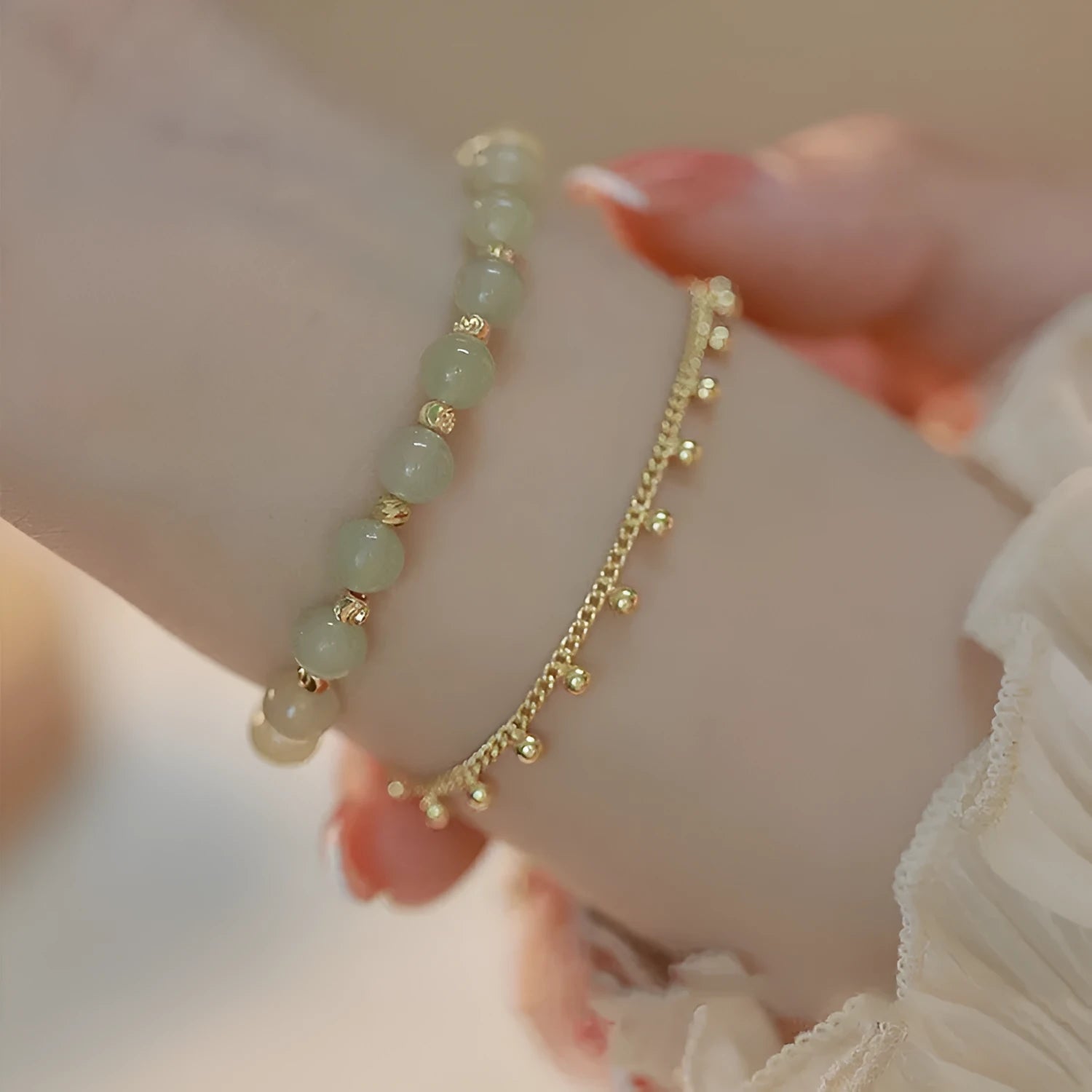 Natural Hetian jade bracelet with manual craft princess running bead design