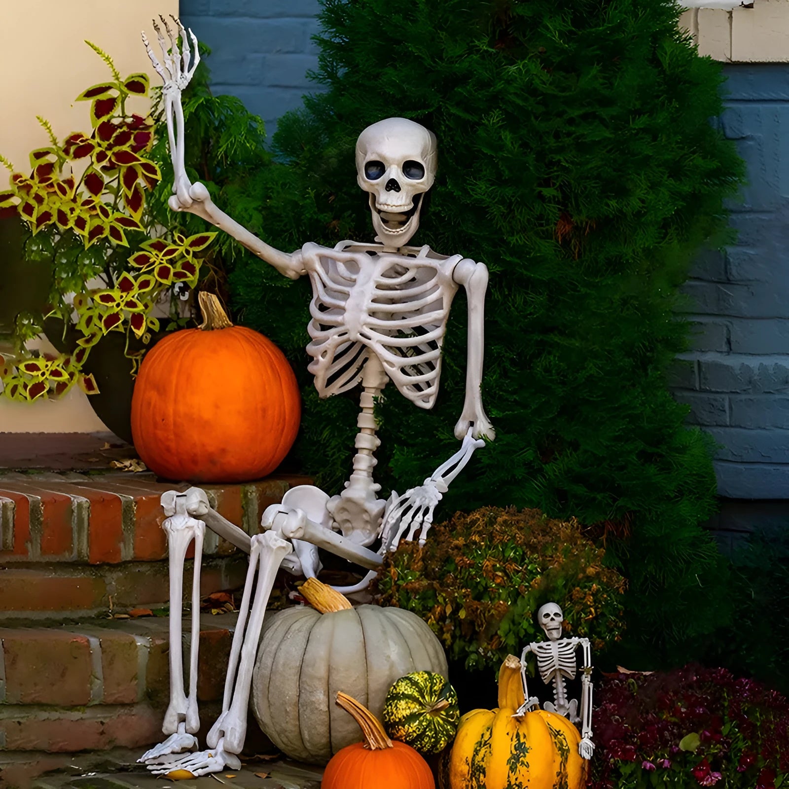 90cm tall movable joint plastic skeleton Halloween decoration with poseable limbs
