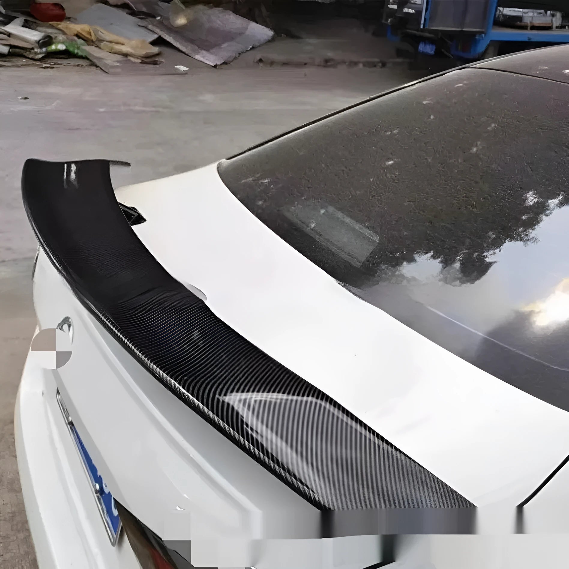 Universal punch-free ABS car tail wing spoiler for rear modification in multiple colour options