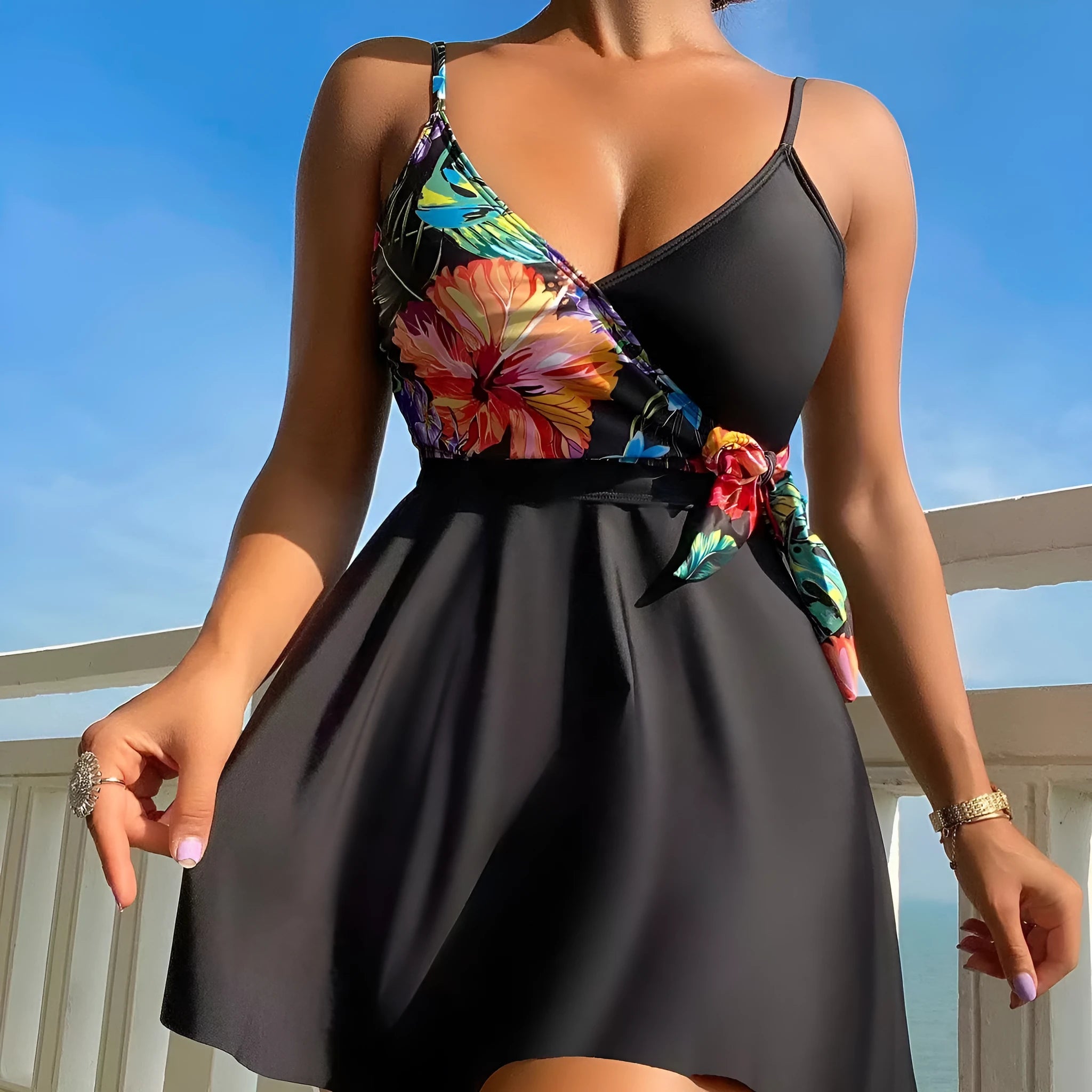 Black women's high waist printed split bikini for sports and swimming activities