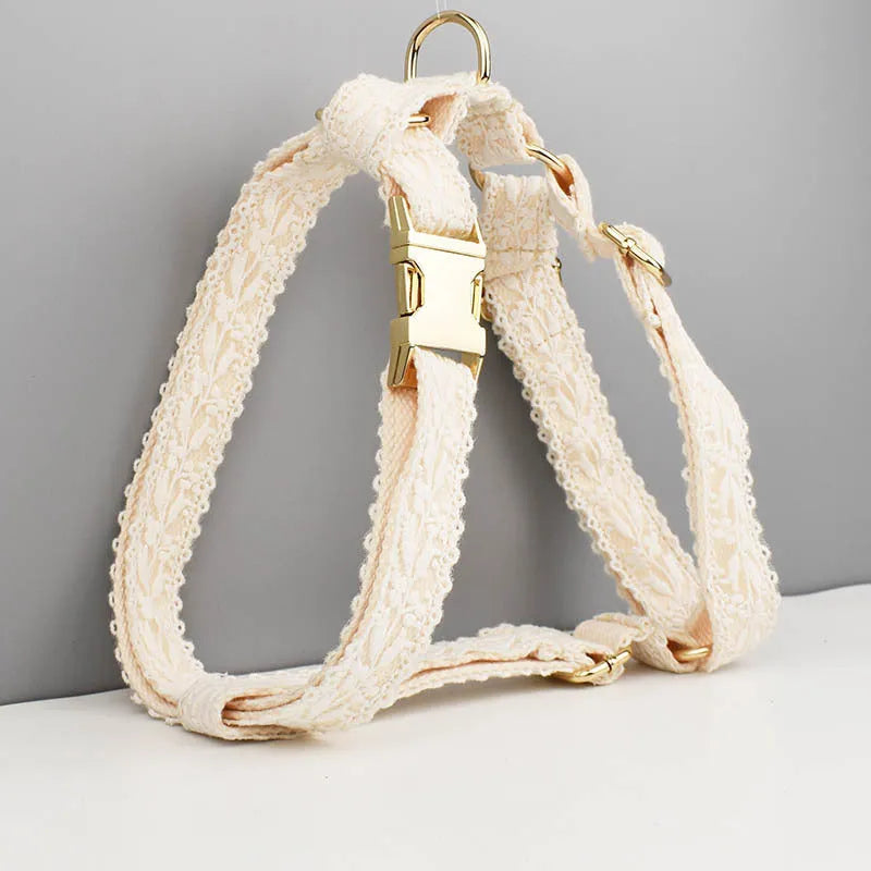 White pet wedding vest collar with lace leaf decoration and matching leash set with flower accessory