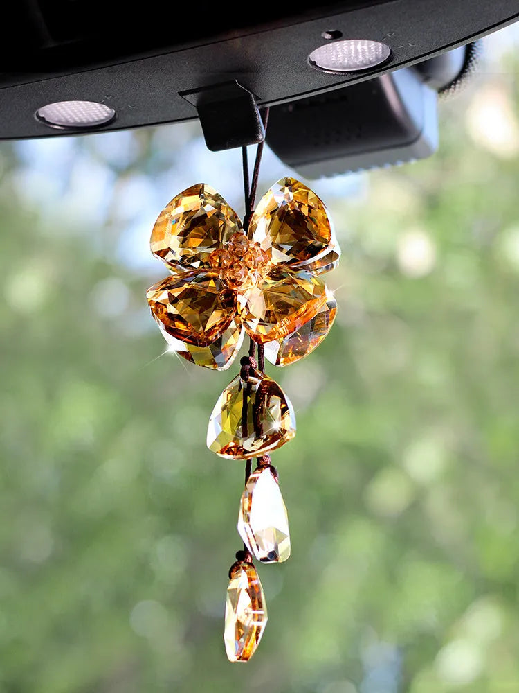 20cm crystal car pendant with four-leaf grass design in four colour options